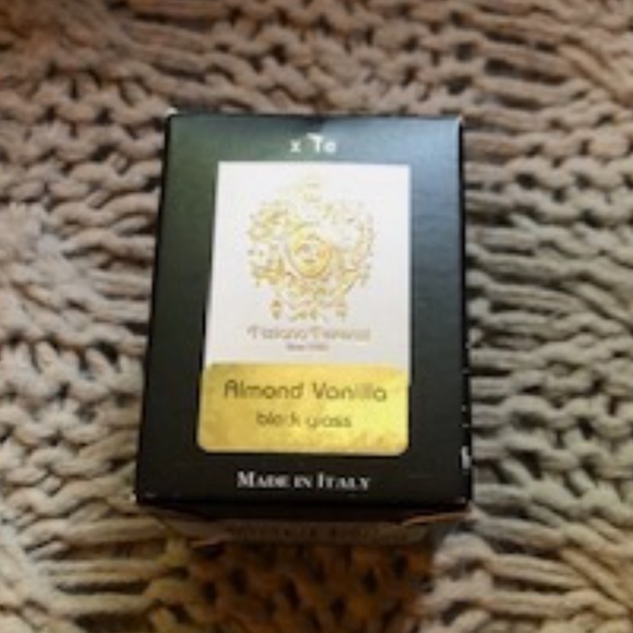 *HOST PICK* Tiziana Terenzi Almond Vanilla Small Glass Candle *NEW* - Picture 1 of 8